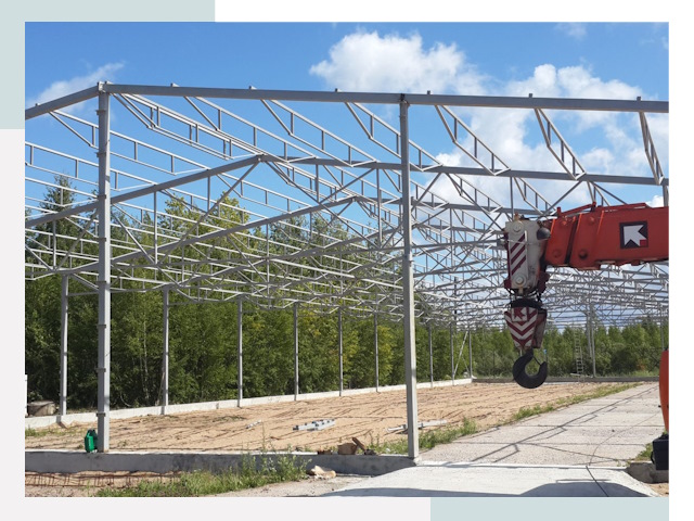 Строительство конюшен в Новотроицк от 628 руб. под ключ